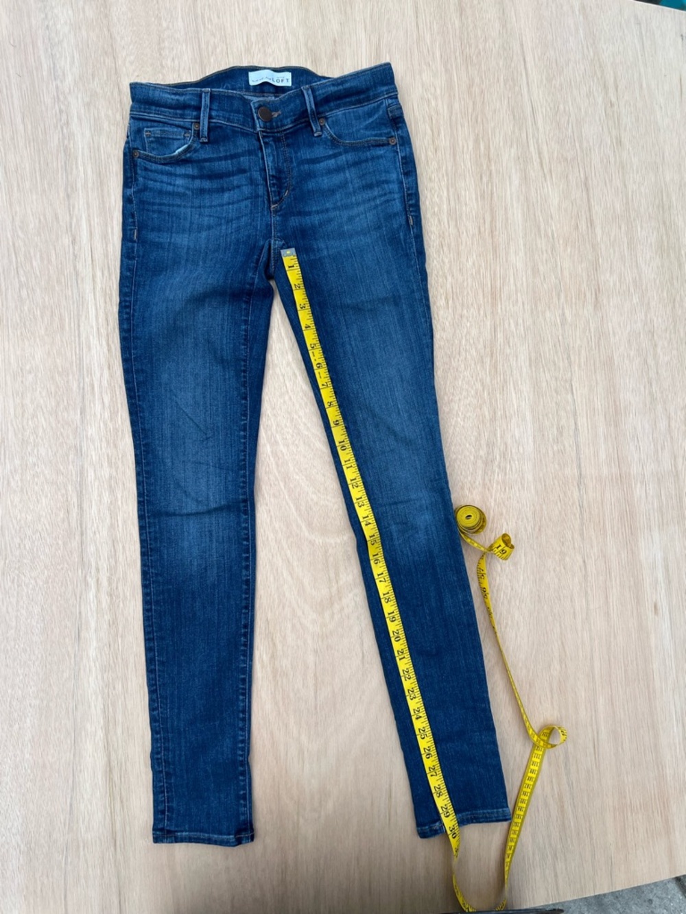 LOFT Y2K Indigo Skinny Stretch Jeans 24 Normcore Midrise Denim EUC Basic Baddie - Picture 7 of 9